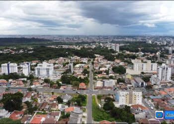 Essa cidade vizinha de Curitiba está conquistando moradores que buscam qualidade de vida e natureza