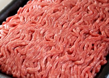 Como economizar comprando carne moída no mercado?