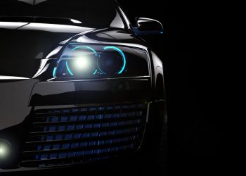 Trocar a lâmpada do carro em 2025 nunca foi tão simples e barato