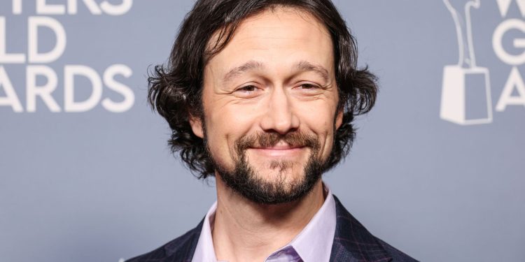 O ator que conquistou Hollywood com papéis intensos e carismáticos