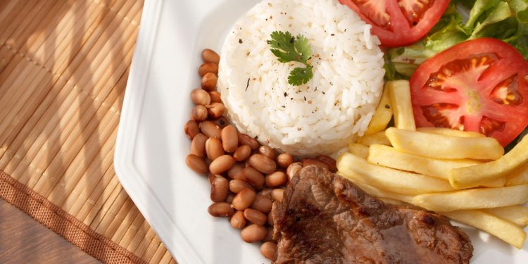 É possivel fazer um bom almoço com menos de R$ 15?