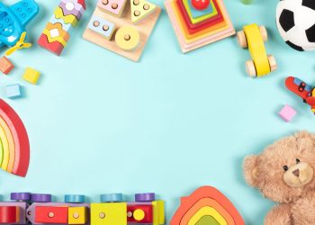 Como criar brinquedos educativos para crianças usando materiais recicláveis