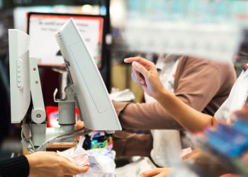 Economize até R$ 200 mudando isso nas suas compras