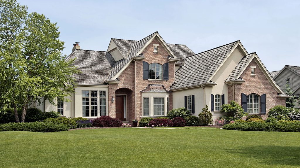 Guia definitivo para investir em leilões de imóveis rurais e comerciais