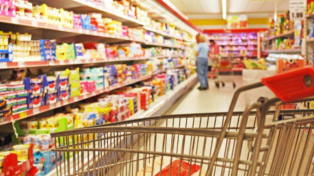 As 7 armadilhas invisíveis no carrinho de compras que fazem você gastar sem perceber