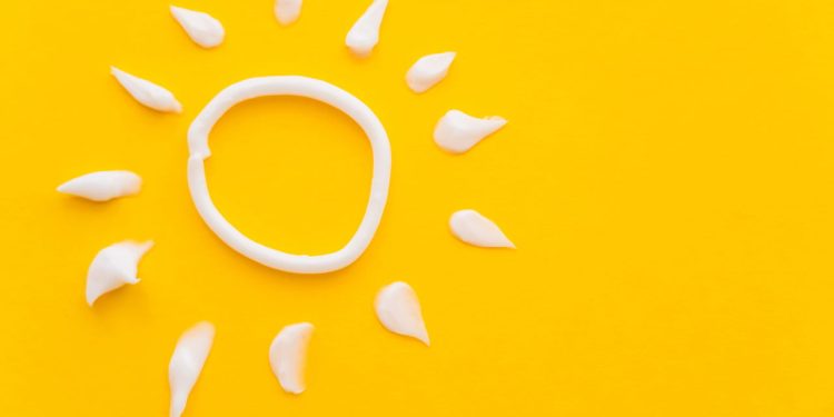 Aprenda a fazer um protetor solar natural em casa com R$ 5