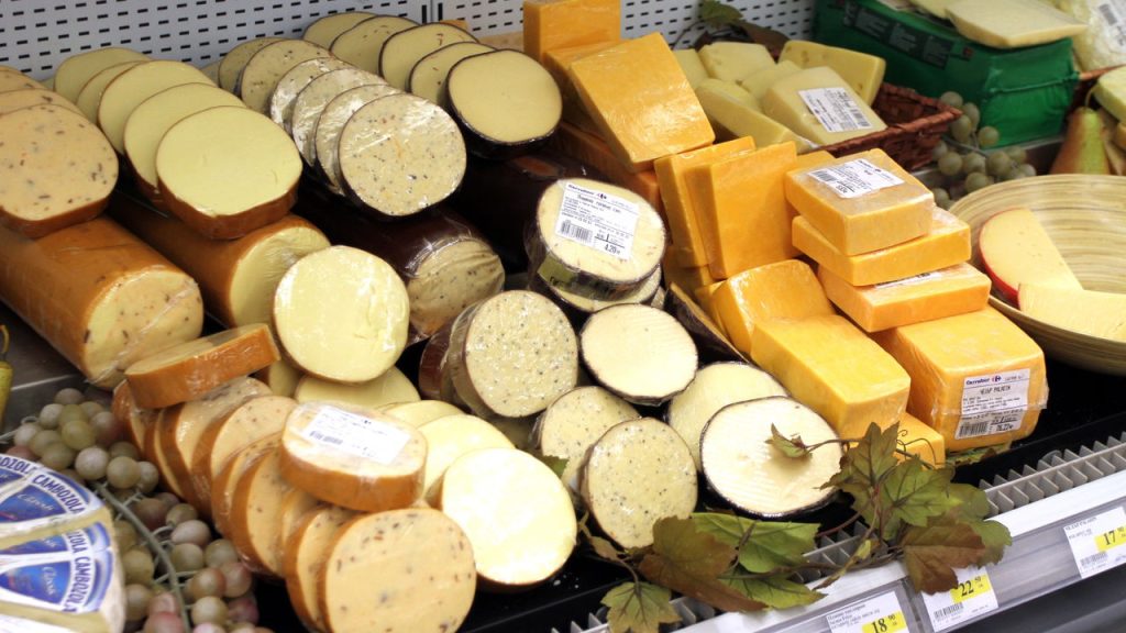 Como economizar no mercado e ainda assim comprar queijo de qualidade?