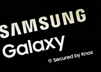 Melhor celular para comprar em setembro custa menos de R$ 2 mil e pode ser parcelado em até 12x sem juros