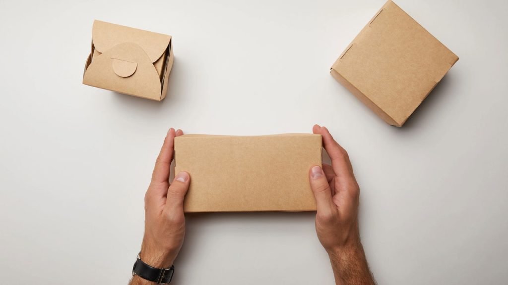 O jeito mais barato e criativo de ter suporte para celular