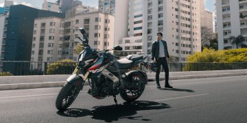Essa nova moto está surpreendendo pilotos com potência e preço inacreditável