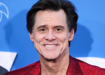 Ator que dominou a comédia nos anos 90 e tem um patrimônio de US$ 180 milhões