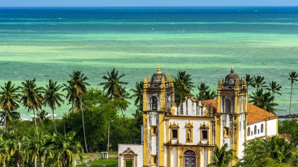 Cidade fundada há quase 500 anos é uma das mais antigas do Brasil e preserva o título de primeiro Patrimônio Cultural da Humanidade no país