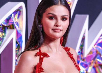 A estrela da Disney que se tornou um ícone da música pop e uma poderosa voz pela saúde mental 