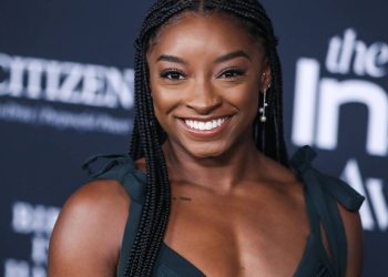 Maior ginasta da história, com 37 medalhas olímpicas e mundiais, tem fortuna de US$ 16 milhões