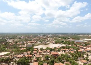 A cidade do Nordeste que parece pintada à mão, com dunas, lagoas e paisagens paradisíacas