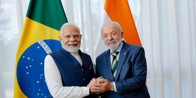 Brasil e Índia firmam parceria para ampliar negócios bilaterais