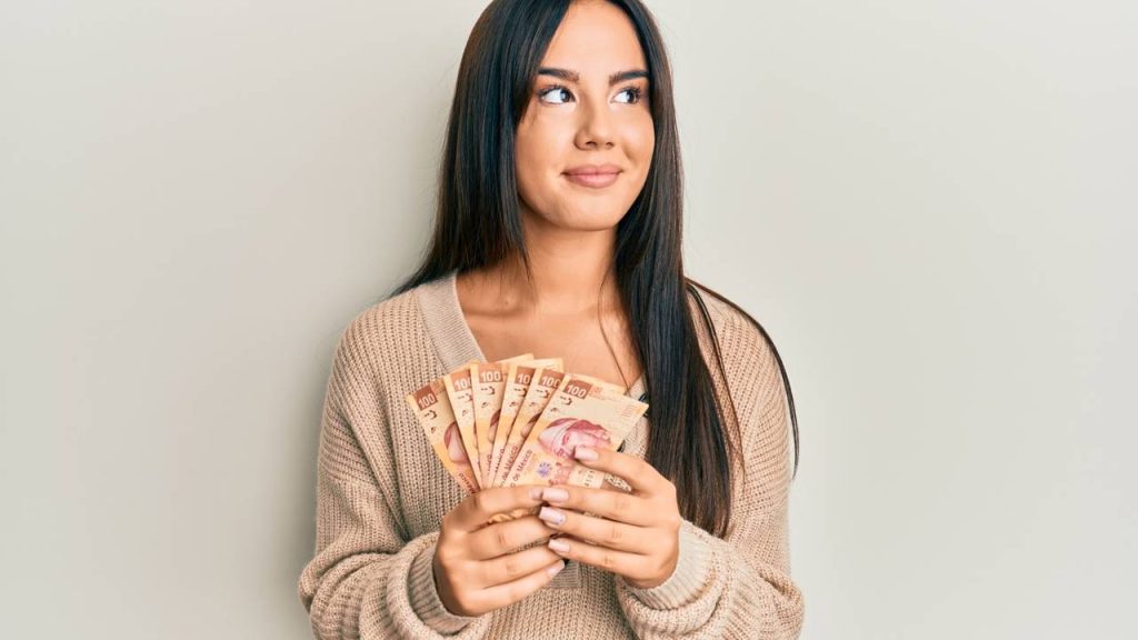 Pequenas mudanças na rotina que ajudam a economizar dinheiro todo mês