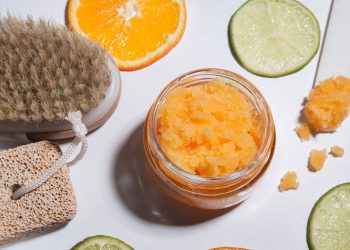 Faça seus próprios produtos de beleza caseiros e economize até R$ 120
