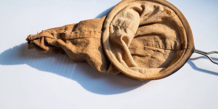 Usar filtro de café reutilizável muda o sabor da bebida?