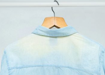 Reviva roupas desbotadas com apenas R$ 2