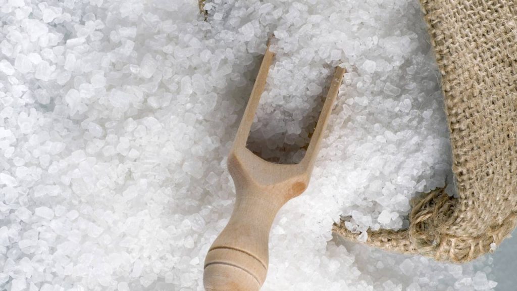 Anvisa proíbe vendas de marca famosa de azeite nos mercados brasileiros