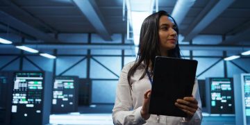 Empregos que não exigem diploma oferecem inserção rápida e bons salários no Brasil