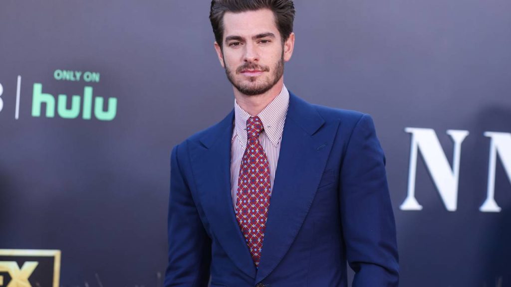 Estrela que interpretou o Homem-Aranha em três filmes, ganhou um Globo de Ouro e tem uma fortuna estimada em US$ 16 milhões
