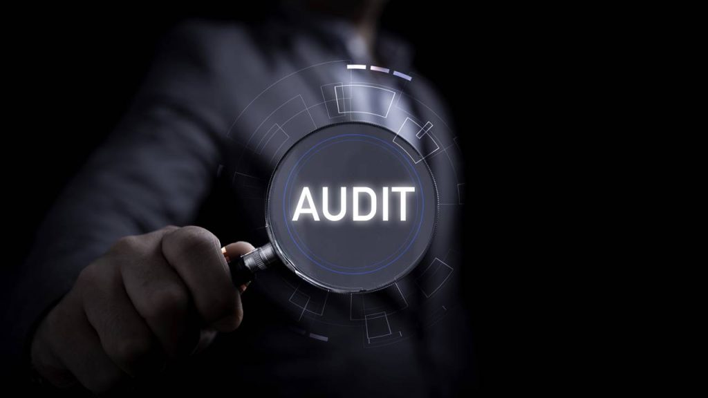 Profissões disputadas que pagam bem logo na contratação