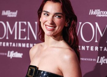 Artista que já venceu 3 prêmios Grammy, se tornou um ícone global da moda e tem um patrimônio de US$ 35 milhões