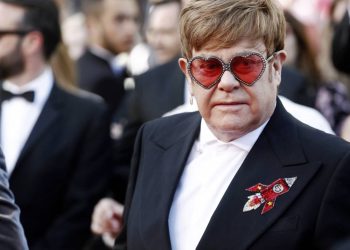 Artista que é um ícone global da música, alcançou o status EGOT e tem fortuna de US$ 550 milhões