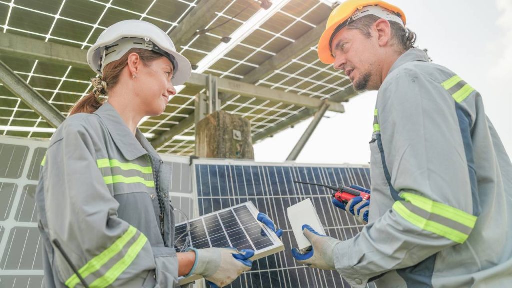 Cidades pequenas vivem boom de oportunidades com avanço do trabalho remoto e escassez de mão de obra qualificada