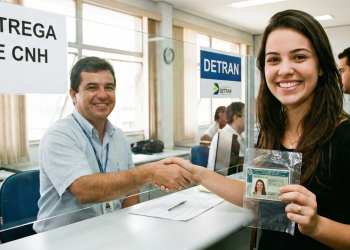 Brasileiros celebram a oportunidade de ter CNH gratuita pelo governo
