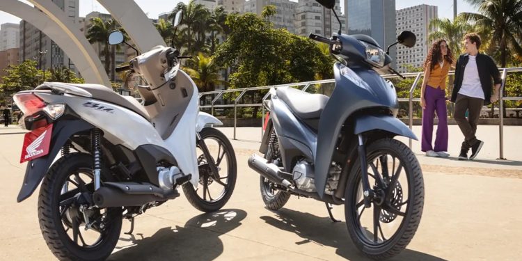 As motos mais seguras e econômicas de 2025 chegam com freios modernos e até 62 km por litro
