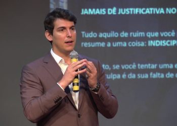 Atom Educação mira no Brasil que ainda está fora da internet