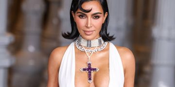 Ícone da cultura pop que entrou na lista de bilionários da Forbes com uma fortuna de US$ 1.7 bilhão