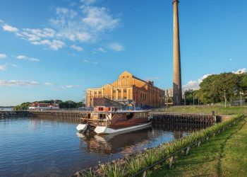 Cidade fundada há 252 anos é o maior polo econômico do Rio Grande do Sul e o coração da cultura gaúcha