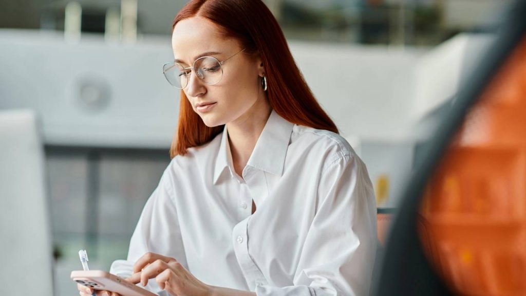 Mercado digital anima brasileiros com funções simples que já começam acima de R$ 4 mil