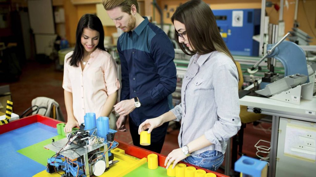 Profissões que pagam alto e libertam você do relógio de ponto