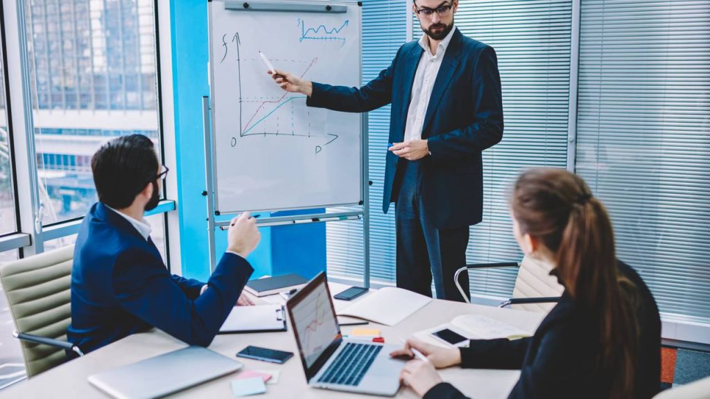 Profissionais estão migrando para uma carreira pouco falada na tecnologia que paga alto e virou sonho de muita gente