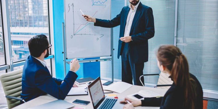 Profissionais estão migrando para uma carreira pouco falada na tecnologia que paga alto e virou sonho de muita gente