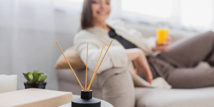 Faça o refil do seu aromatizador por menos de seis reais