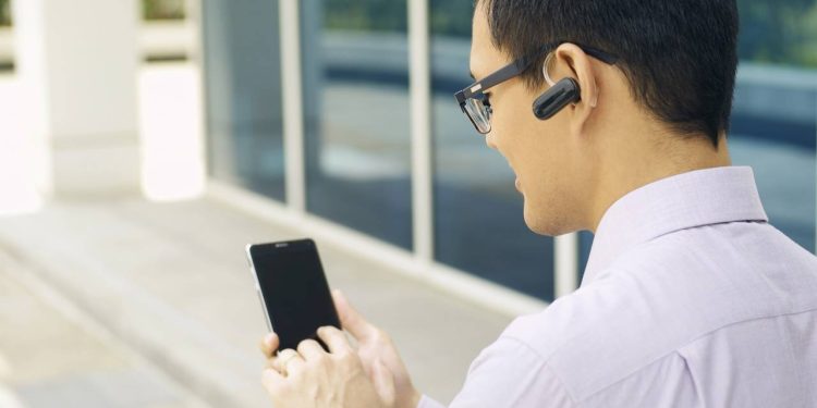 Modelos de fones de ouvido acessíveis - Créditos: depositphotos.com / diego_cervo