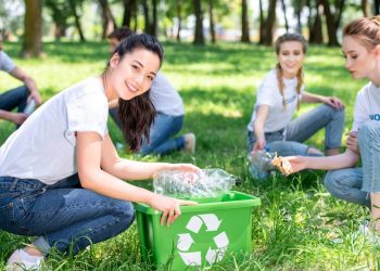 Comunicado para todos os brasileiros sobre a importância de cumprir a nova lei da coleta seletiva