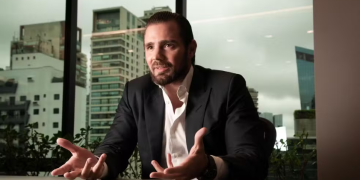 Daniel Vorcaro é preso e BC determina liquidação do Banco Master