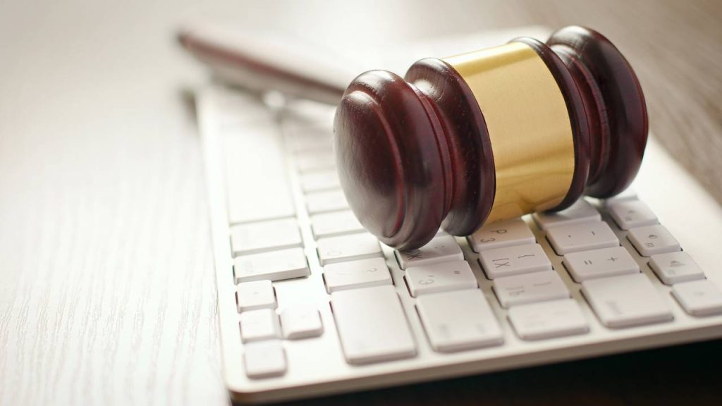 Aprenda a ganhar dinheiro comprando imóveis sem nunca pisar no leilão