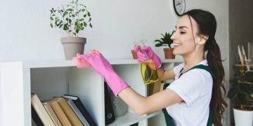 Truque caseiro eficiente para limpar a cozinha e economizar em produtos de limpeza  - Créditos: depositphotos.com / AlexShadyuk