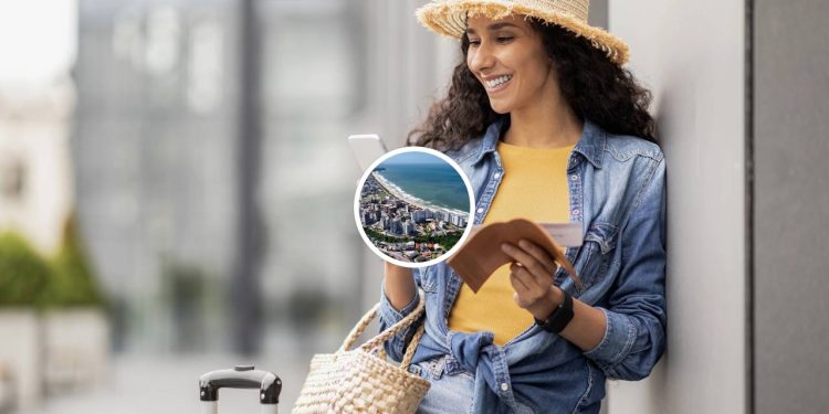 Turistas se encantam com a cidade que une a força de um polo logístico com a beleza da Praia Brava