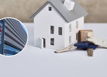 Os leilões da Caixa Econômica podem render imóveis por até metade do preço. Mas será que o negócio vale o risco? Saiba agora - Créditos: depositphotos.com / AntonMatyukha - Créditos: depositphotos.com / diegograndi