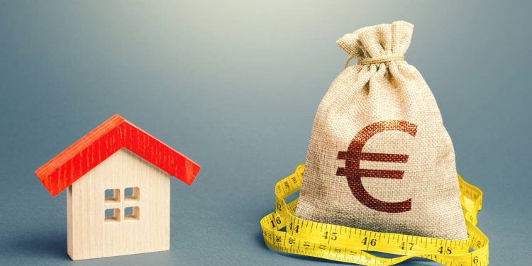 Por que alguns imóveis ficam tão baratos no leilão de imóveis