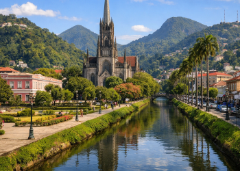 Cidade serrana com fundação em 1843 combina clima agradável, ar puro e lazer em meio à natureza
